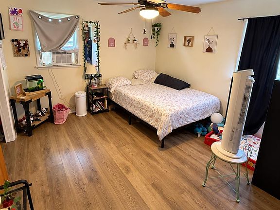5th image of 204 E 5th St #204 & 206