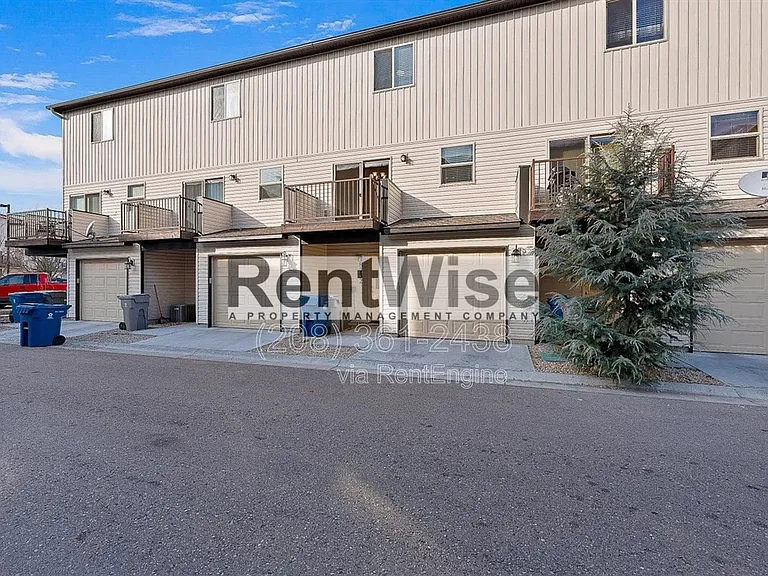 8732 W Pine Valley Ln — Photo 8
