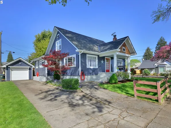 683 Laurel St, Junction City, OR 97448