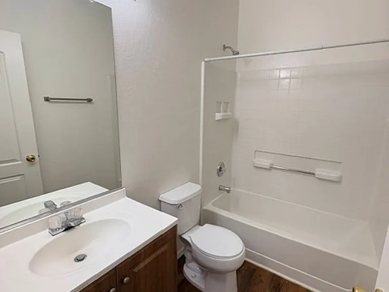 9007 W Hess St — Photo 11