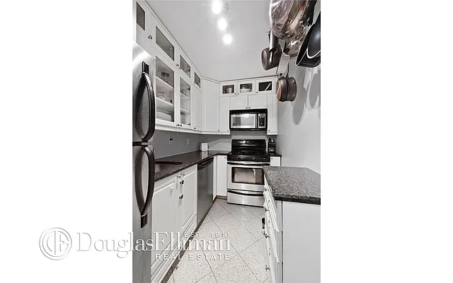 Sold by Douglas Elliman | media 5