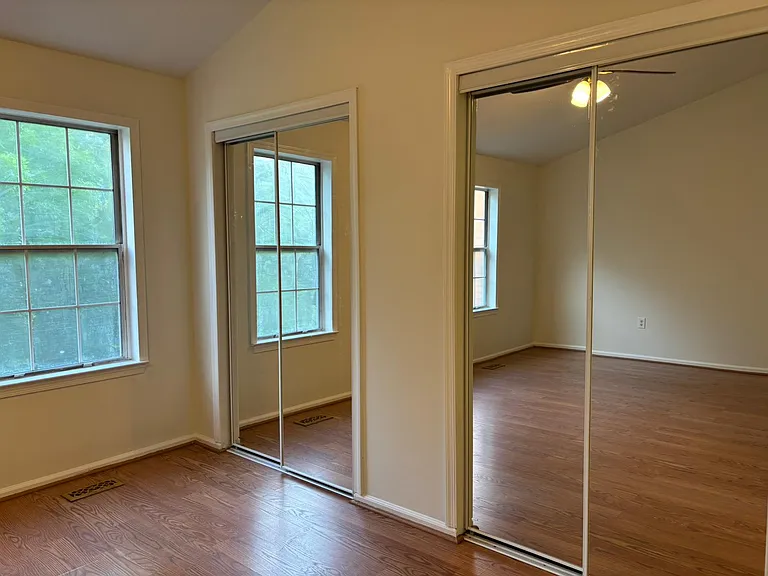 113 Redwood Dr — Photo 15