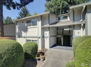 421 S 321st Pl APT C4, Federal Way, WA 98003
