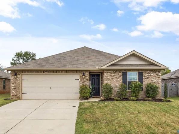 109 Tobin Ln, Hazel Green, AL 35750