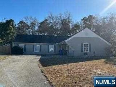 1059 Tralee Dr, Toms River, NJ, 08753