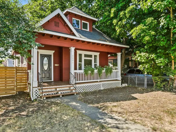 2209 W Boone Ave, Spokane, WA 99201