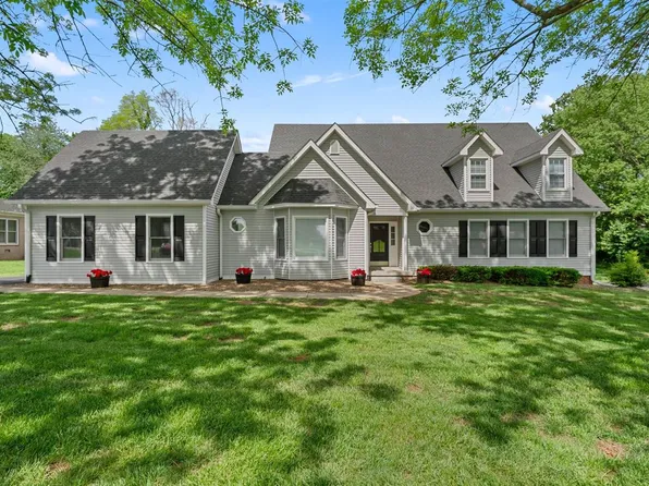 341 Deer Meadow Ave, Bowling Green, KY 42103