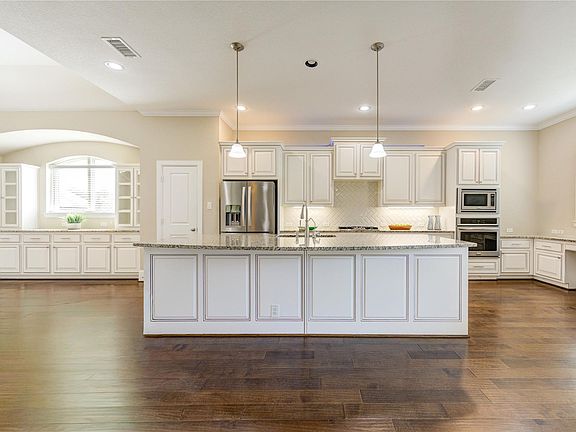 3rd image of 2907 Jadestone Ln