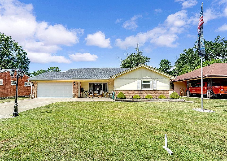 1st image of 2874 Fairhill Dr