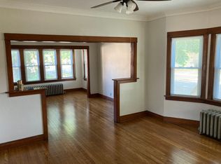 5720 W Ainslie St #1, Chicago, IL 60630