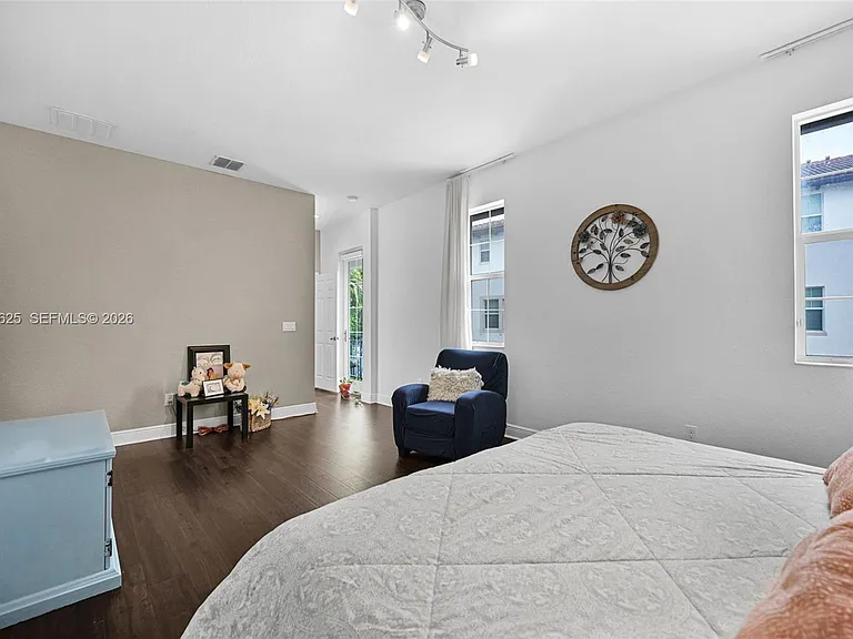 11940 SW 25th Ct #2 — Photo 7
