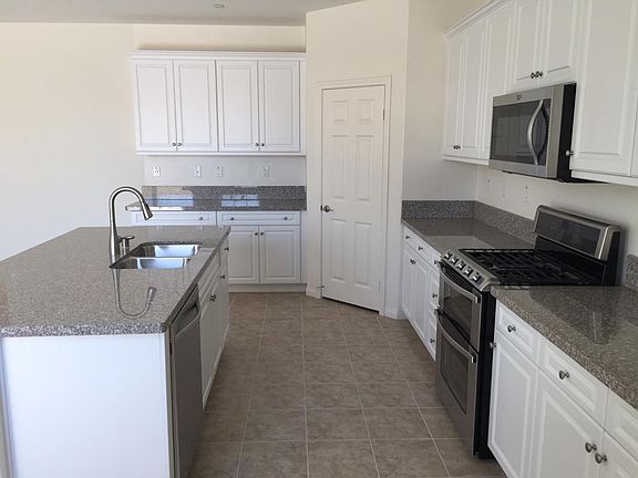 4th image of 6102 Rosewood Way