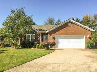 6300 Lure Ct, Louisville, KY 40229