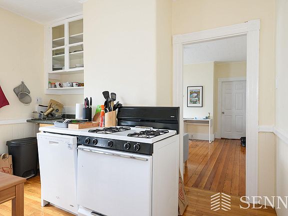 2nd image of 16-18 Bristol St