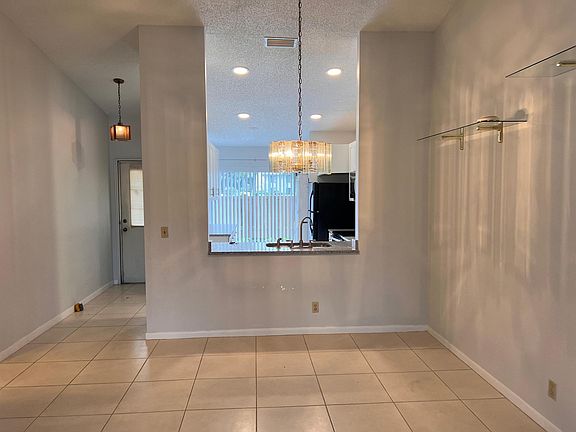 5th image of 1021 Green Pine Boulevard #D