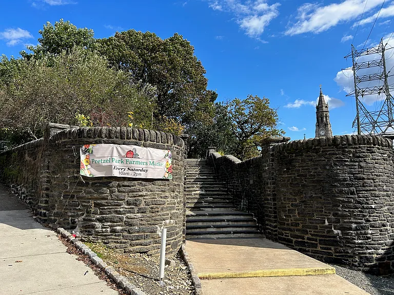 Manayunk Ave — Photo 17