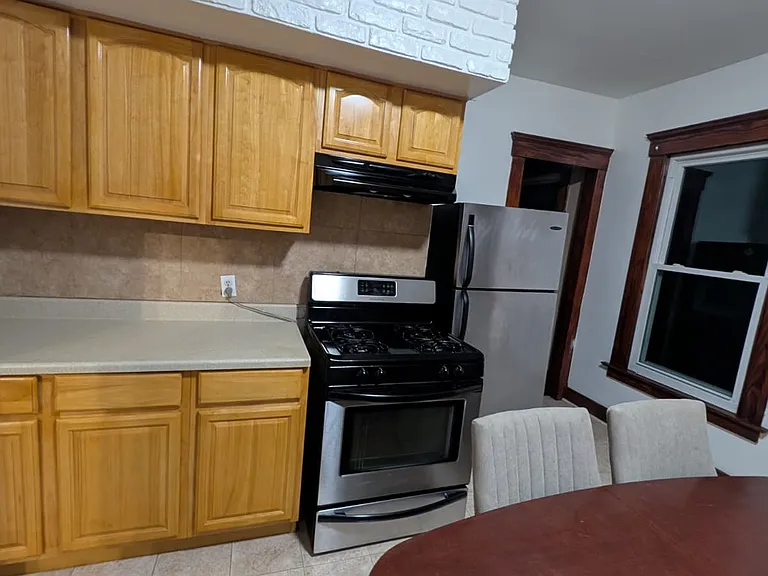 122 Foster St — Photo 19