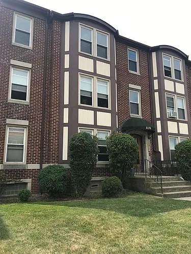 1174 Kenmore Ave #10 Photo 1