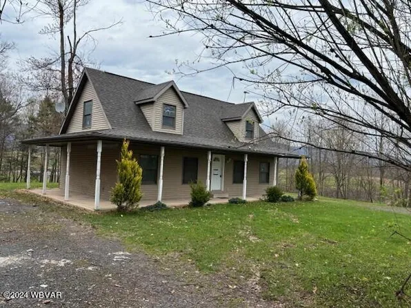 201 Hemlock Rd, Unityville, PA 17774