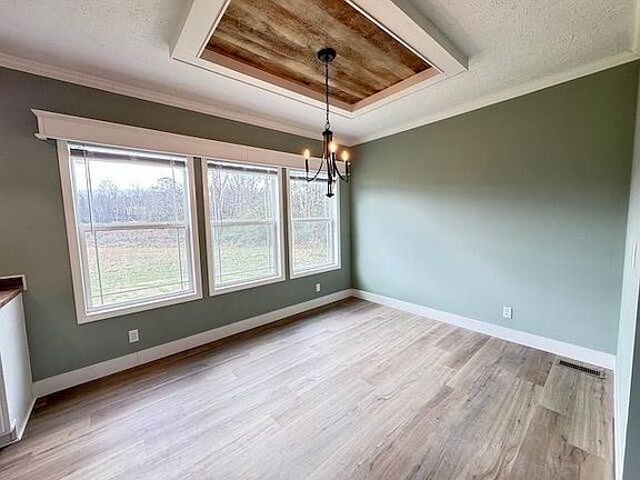 5th image of 120 Underwood Rd