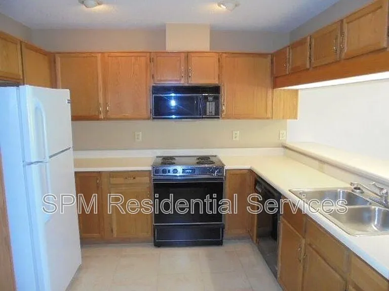 5938 Chester St — Photo 10