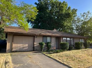 7800 Tierra Wood Way, Sacramento, CA 95828
