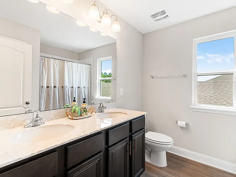 330 Greenway Ln — Photo 19