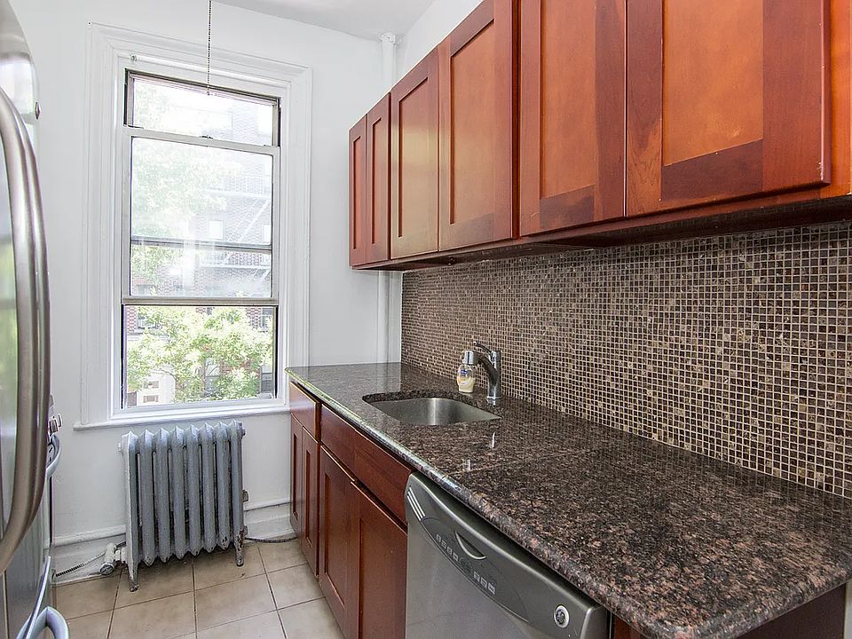1st image of 3208 81st St #2R