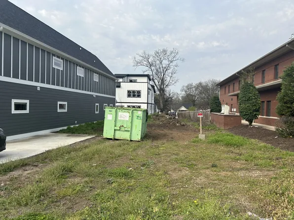 1743 Dr D B Todd Jr Blvd, Nashville, TN 37208