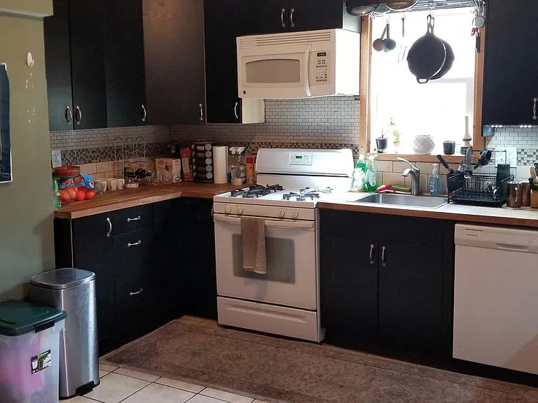 732 Thayer Ave — Photo 5
