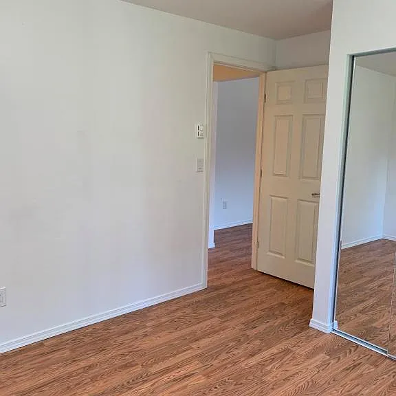 14314 32nd Ave NE — Photo 11