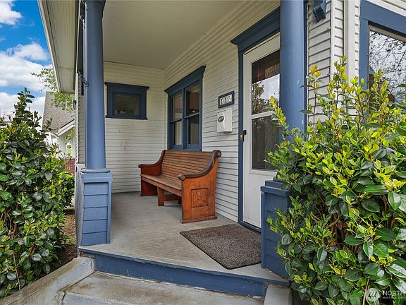 2nd image of 115 F Street SE