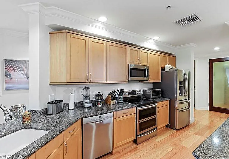 10620 Gulf Shore Dr #202 — Photo 7