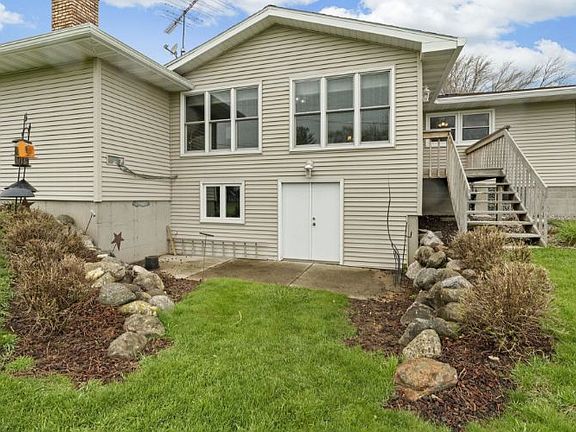 5th image of 1895 Weber Dr