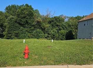 6318 Valley Ranch Dr, Maple Heights, OH 44137