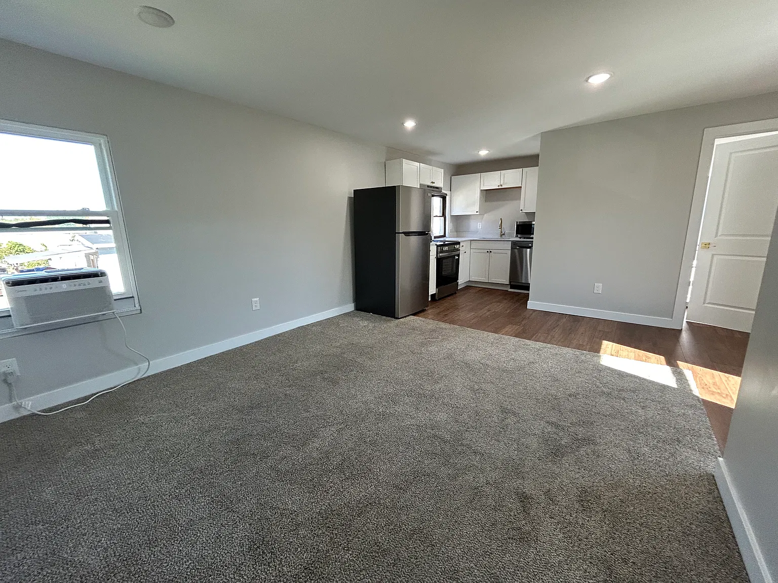 120 Garvey Ave — Photo 3