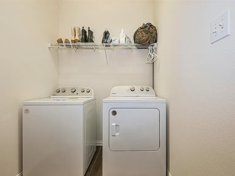 1007 Casting Springs Way — Photo 26