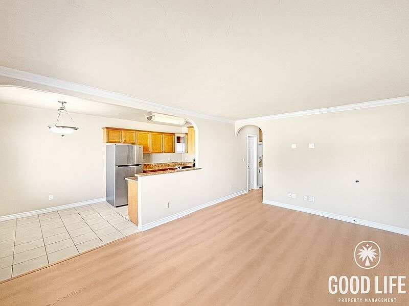 1st image of 792 Avocado Ave Unit 44