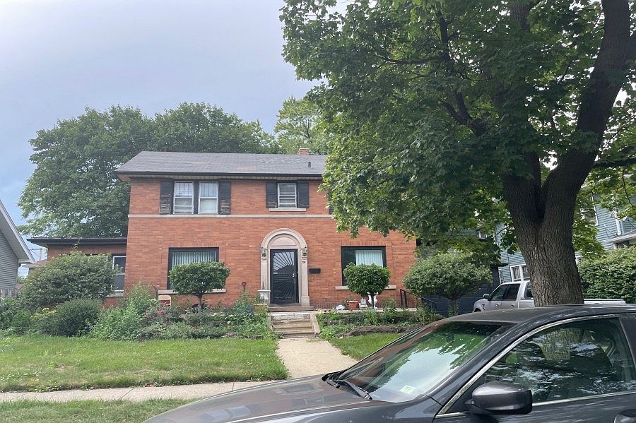 1st image of 20 N Elmwood Ave