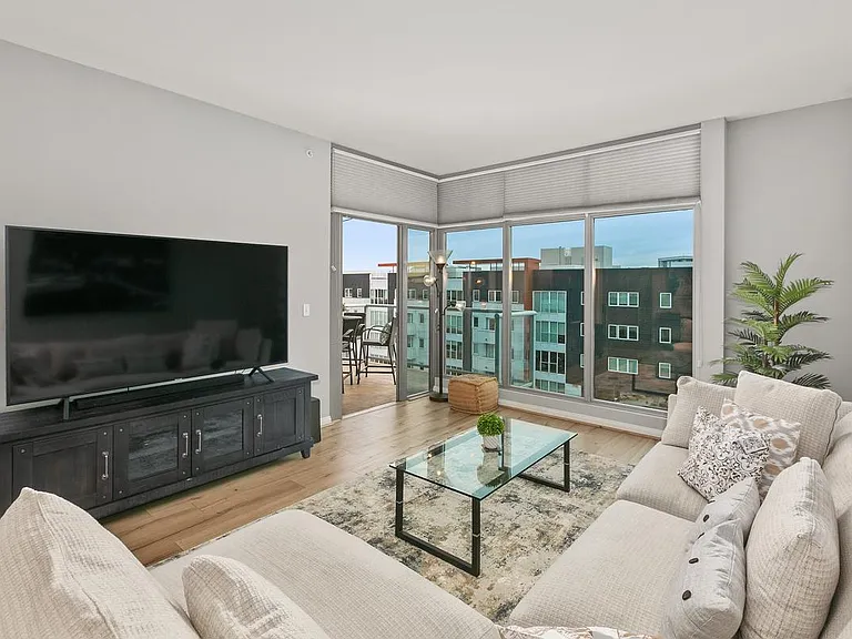 206 Park Blvd #706 — Photo 9