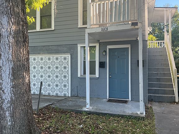 2nd image of 1603 Richards St