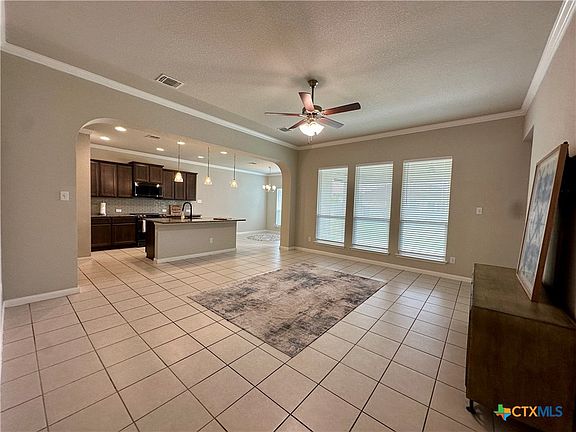 5th image of 7911 Kendall Hill Dr