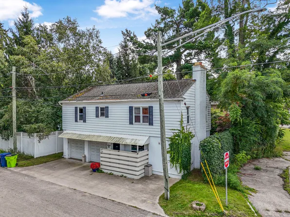 221 S Division St, Traverse City, MI 49684