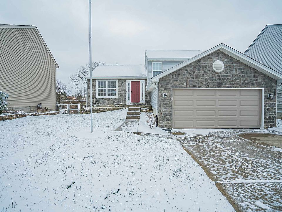 1st image of 2450 Hilliard Dr
