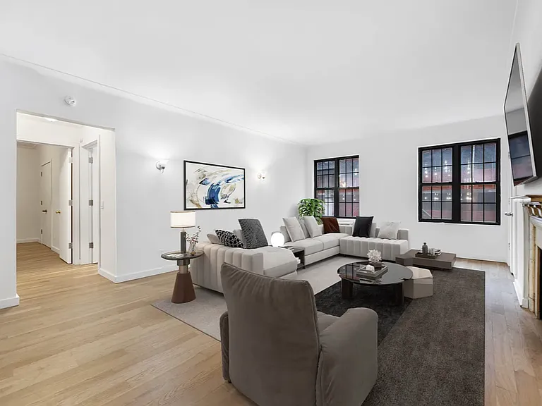 15 W 55th St #7C — Photo 3