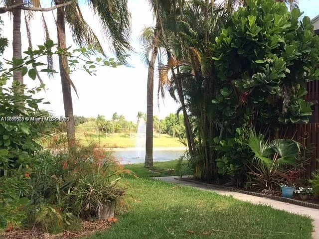 17 Crossings Cir #E — Photo 9