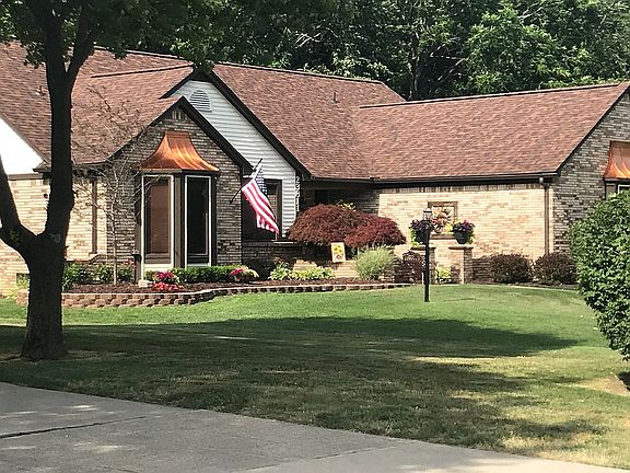 3rd image of 23811 Ronita Dr