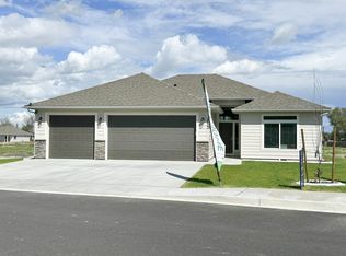 2623 S Alder St, Kennewick, WA 99337