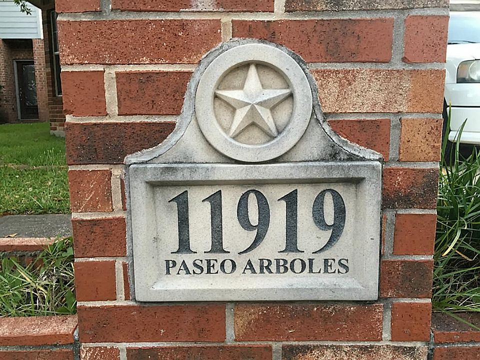 1st image of 11919 Paseo Arboles Ave