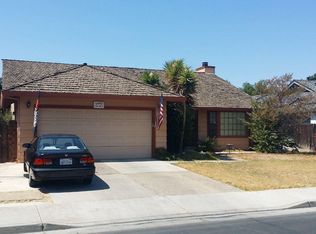 2037 Princeton Ct, Los Banos, CA 93635